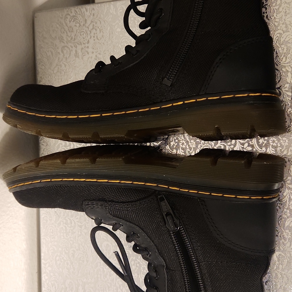 Kids Dr. Martens Black Combat Boots Size 1. - Picture 8 of 11